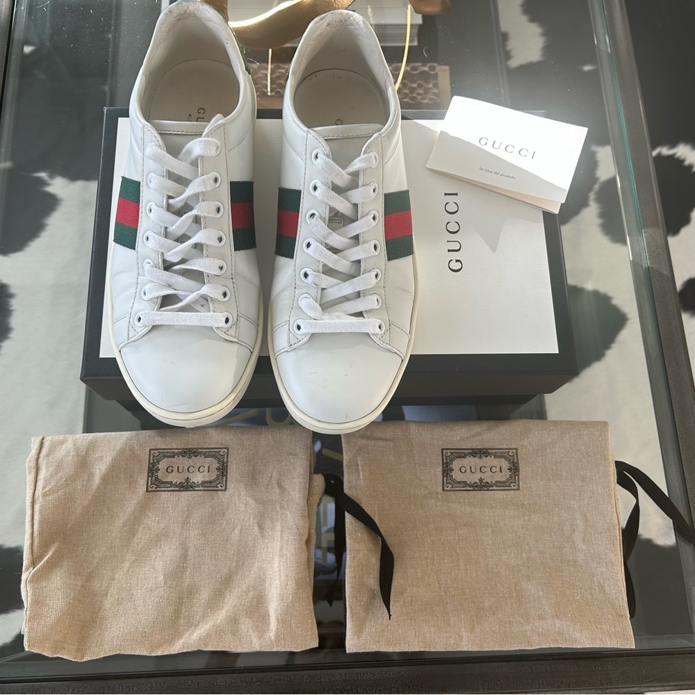 Gucci White Sneakers with Green and Red Stripes